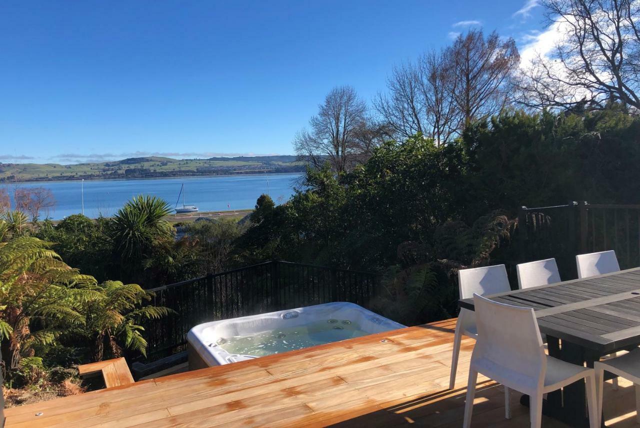 Bayview Lake Lac Taupo Extérieur photo